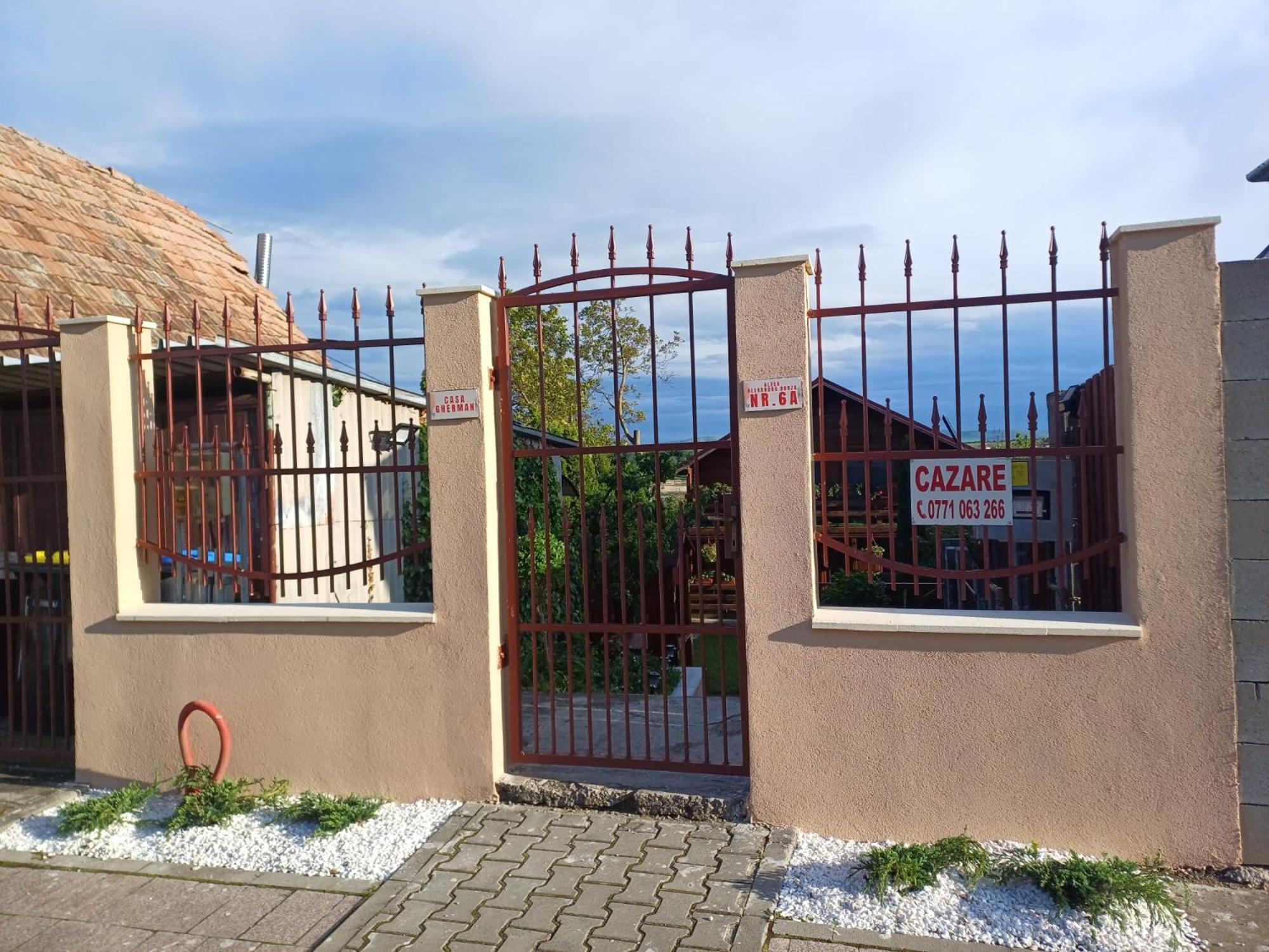 Casa Gherman Hotel Turda Exterior foto
